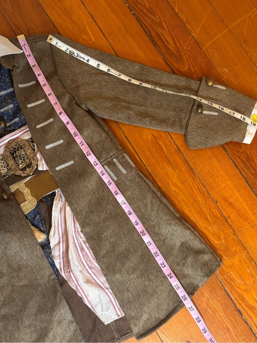 Disney Pirate Costume Kids 7/8 Captain Buccaneer Renaissance Halloween - Picture 9 of 9